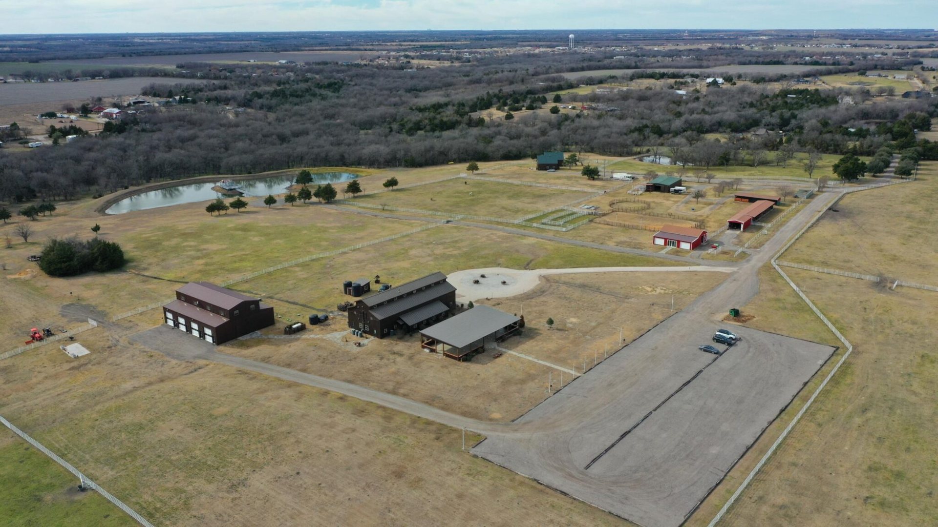 Aerial / buildings & land
