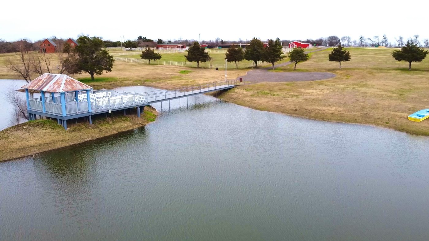 Water & dock